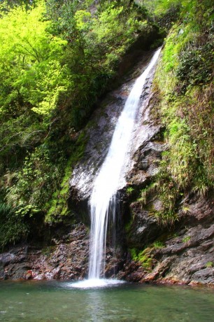 秩父華厳の滝